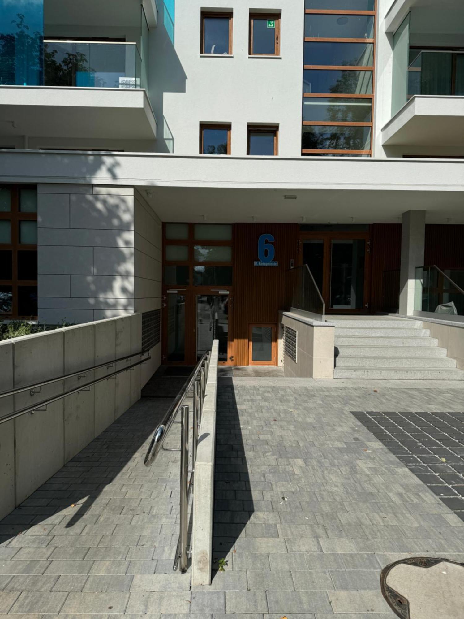4Summer Kolobrzeg Apartamenty White Blue Sauna & Fitness & Parking 100 Metrow Do Pieknej Szerokiej Piaszczystej Plazy, Wspanialy Widok Z Duzego Tarasu! 100 Meter Zu Einem Schoenen Breiten Sandstrand, Herrliche Aussicht Von Einer Grossen Terrasse! Exterior foto